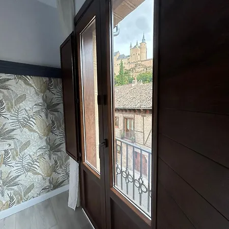 公寓 Tu Casa San Marcos - Vistas Al Alcazar - Ideal Tranquilas 塞哥维亚